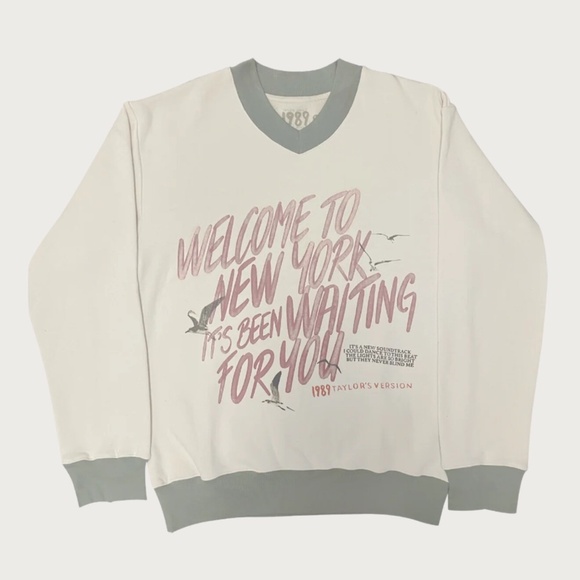 NEW - Taylor Swift 1989 Welcome to New York V-neck Pullover 2XL - Picture 1 of 2